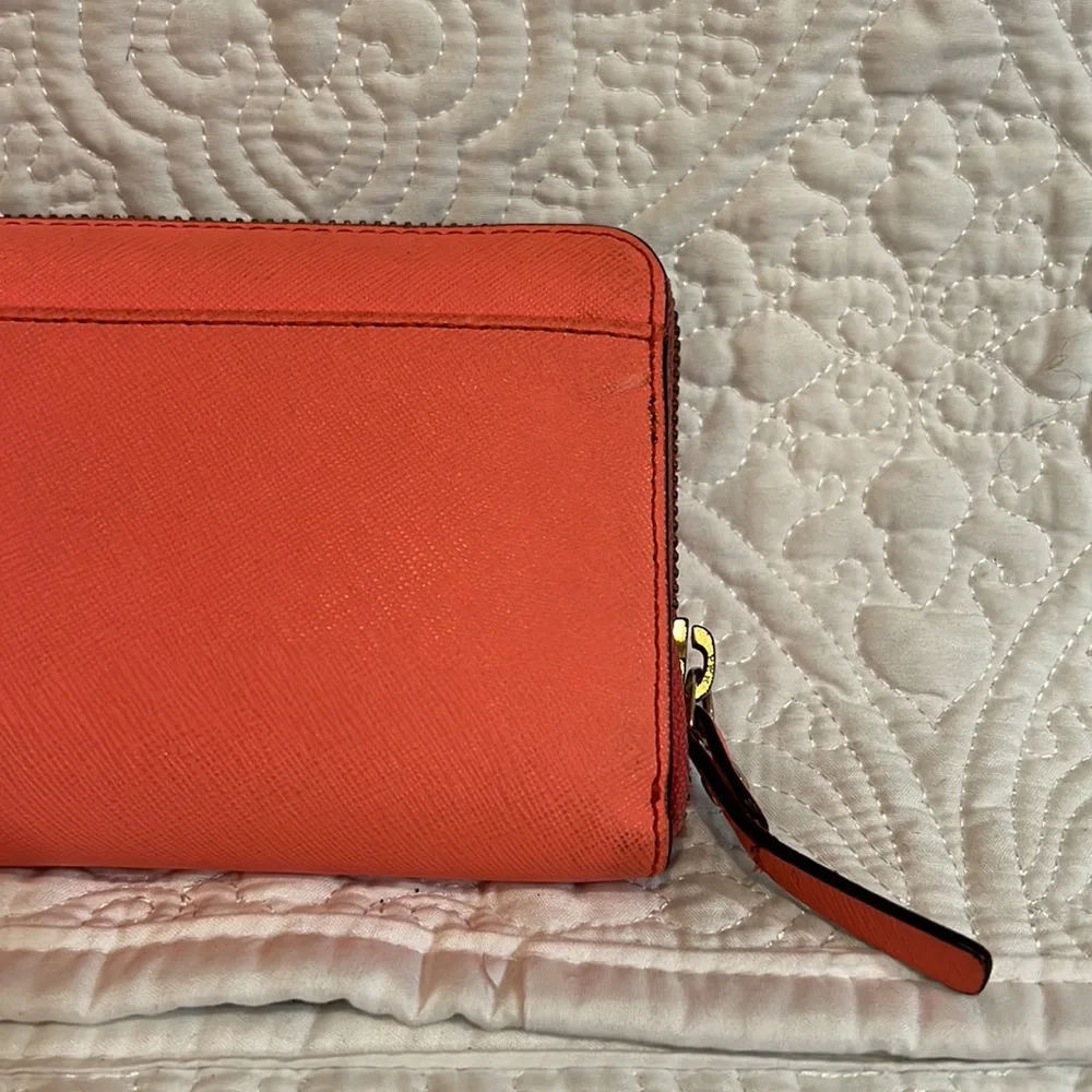 Kate Spade‎ large zip up wallet